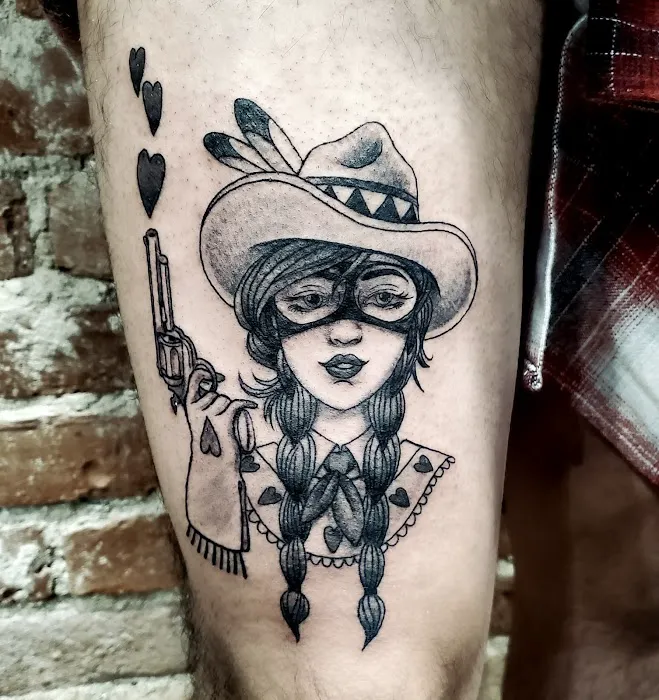 KISS KISS TATTOO 6