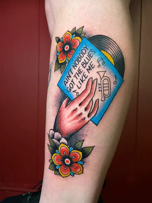 The Queen’s Head Tattoo Parlour 6