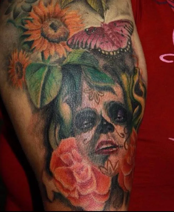 Lozano Tattoo Studio 7