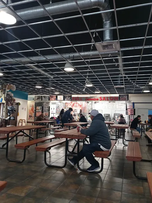 Valley Indoor Swap Meet - Pomona 2