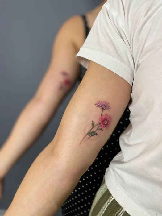Jane's Ink Tattoo Shop 4