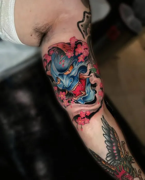 Ink Monkey Tattoo and Piercing 3
