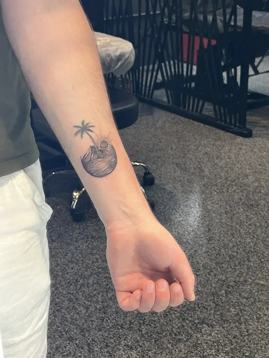 Cleopatra INK Tattoo & Piercing Santa Monica Studio 4