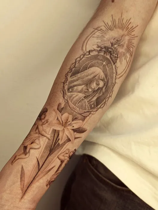 K Tattoo 8