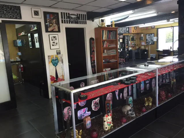 Through Your Skin Body Piercing And Tattoos 1