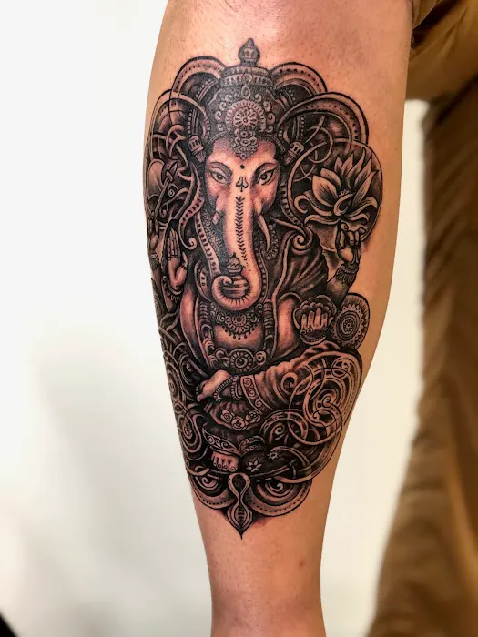 Skin Deep Tattoo & Piercing 4
