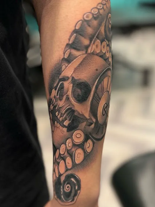 Old Tradition Tattoo 0