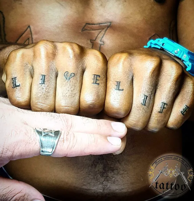 Motis Tattoos 8