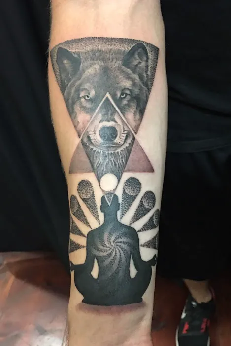 The Warren Tattoo 8