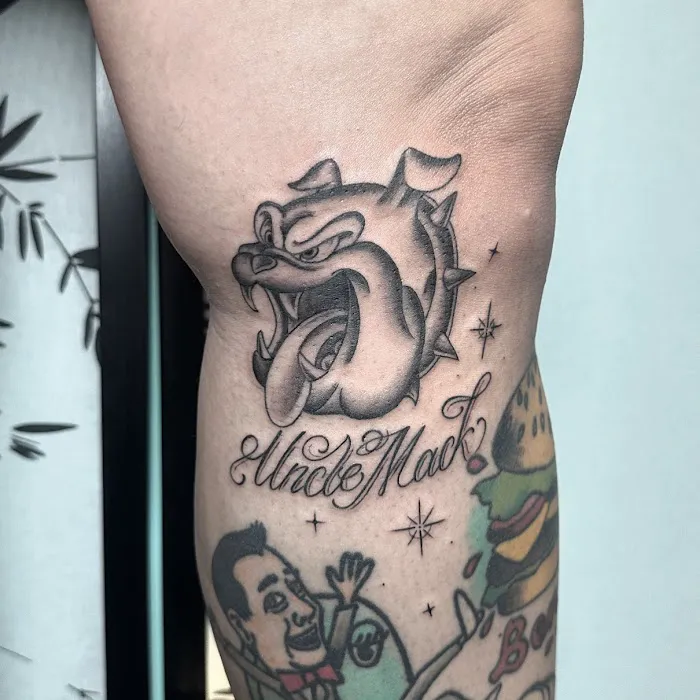Los Tiempos Tattoo Studio 6