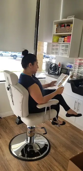 Farrah Forster Permanent Makeup & Skincare 7