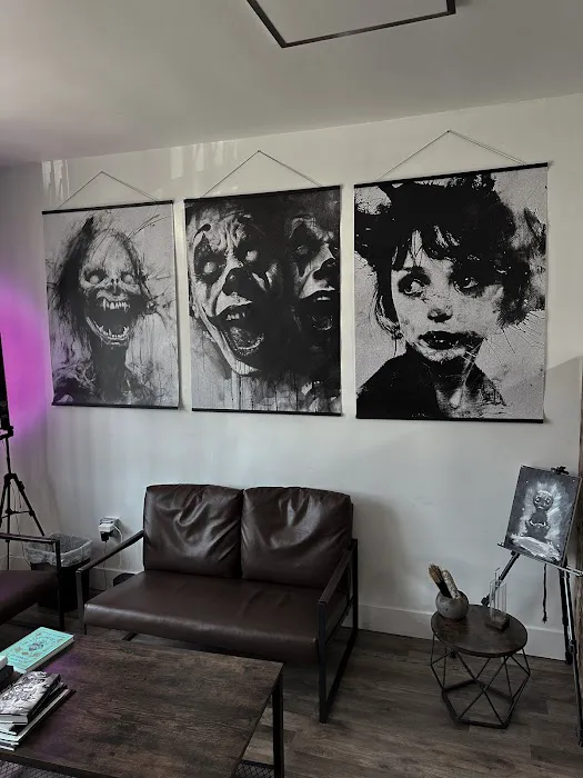 Hydra Tattoo Studio 5
