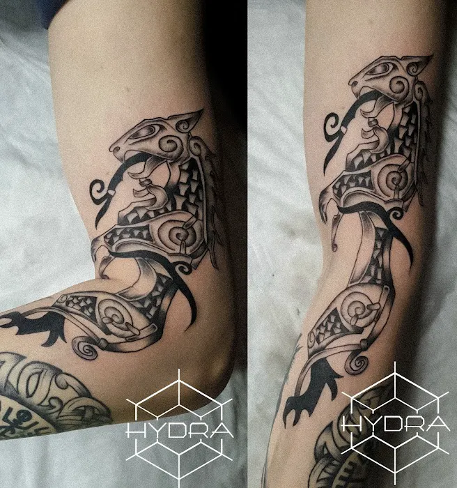 Hydra Tattoo Studio 6