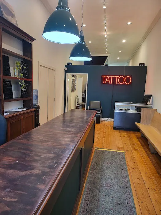 5150 Tattoo & Body Piercing 5