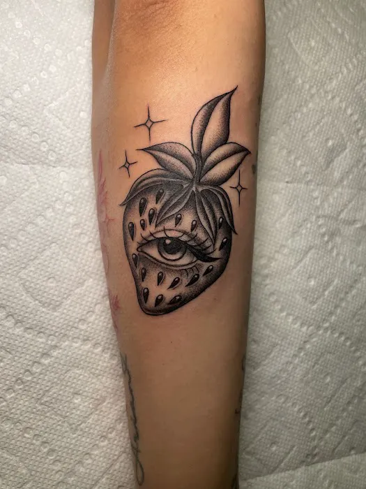 Kustom Kulture Tattoo Studio 6