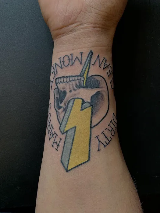 Birds Of Sin Tattoo Parlor 1