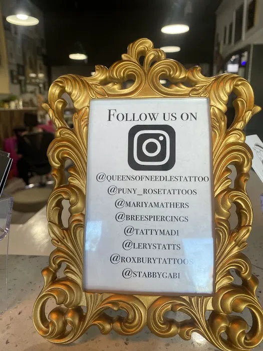 Queens of Needles Tattoo Shop 4