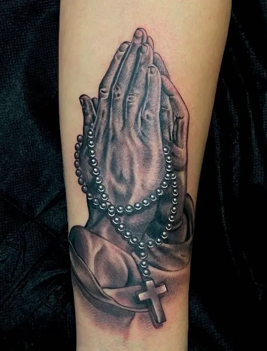 The golden egg tattoo studio 0