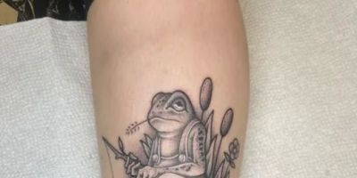 Hook & Dagger Tattoo