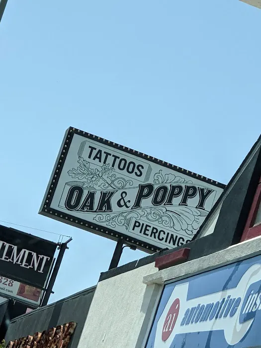 Oak & Poppy Tattoos & Piercings 3