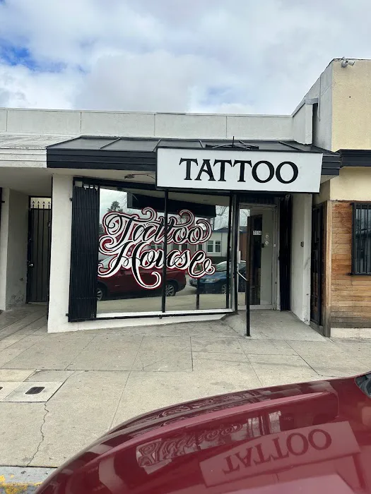 Tattoo House Studios 8