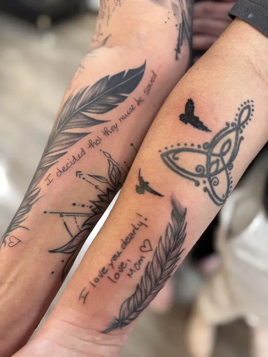Old English Tattoo Studio 0