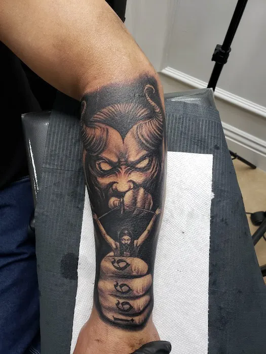 BRIDGE CITY TATTOO 2