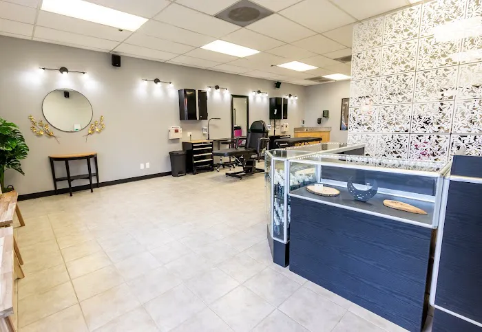 Windflower Piercing Studio 6