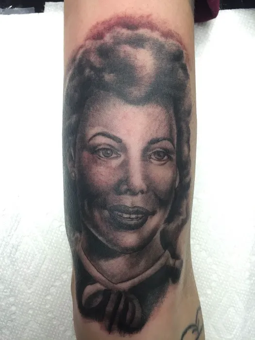 Think Ink Tattoos 0