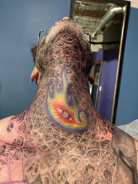 Howling Winds Tattoo Studio 3