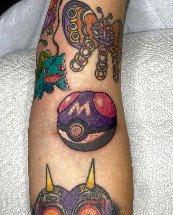 Artifact Tattoo & Body Piercing 6