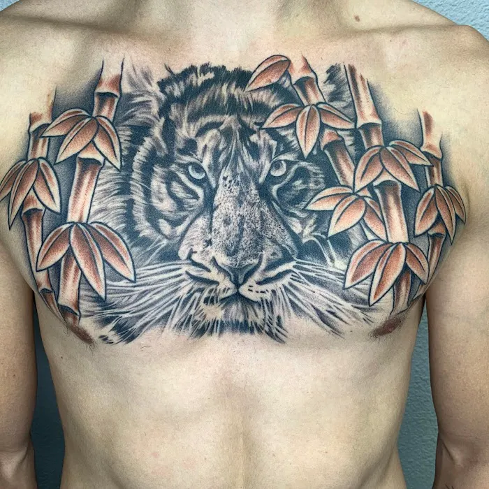 Lucky's Tattoo 9