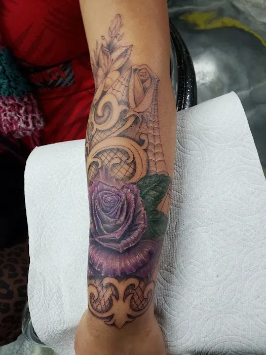 Vengeance Ink Tattoo & body piercing 1