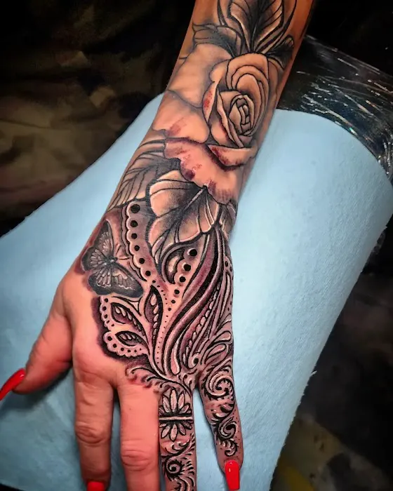 Vengeance Ink Tattoo & body piercing 2