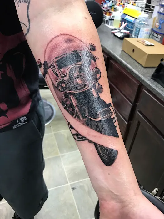 DarkSide Tattoo 5