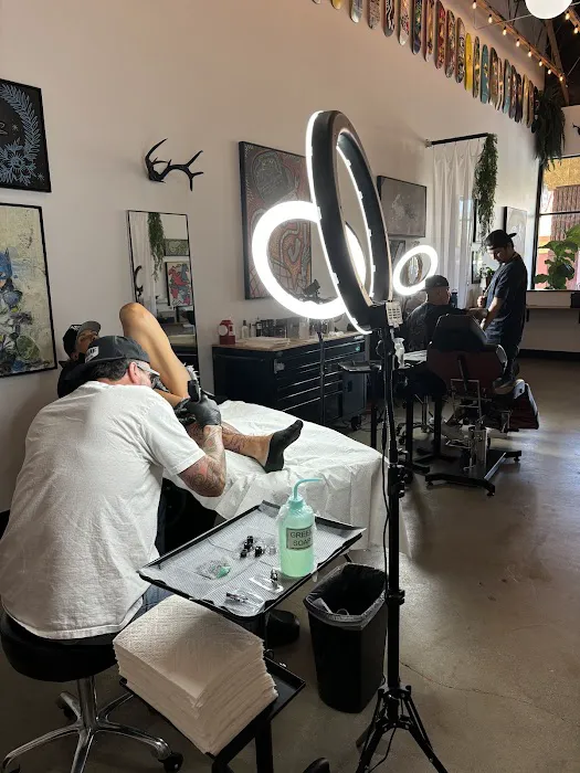 Calafia Tattoo Studio 0