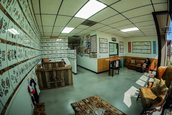 Mountain View Tattoo Parlor 1