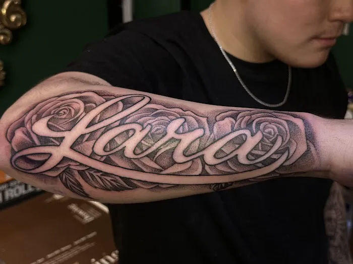 The Madd Tatter'z Tattoo Parlor 3