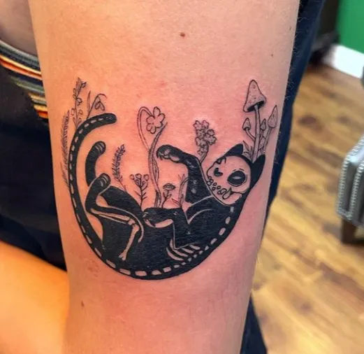 The Madd Tatter'z Tattoo Parlor 6