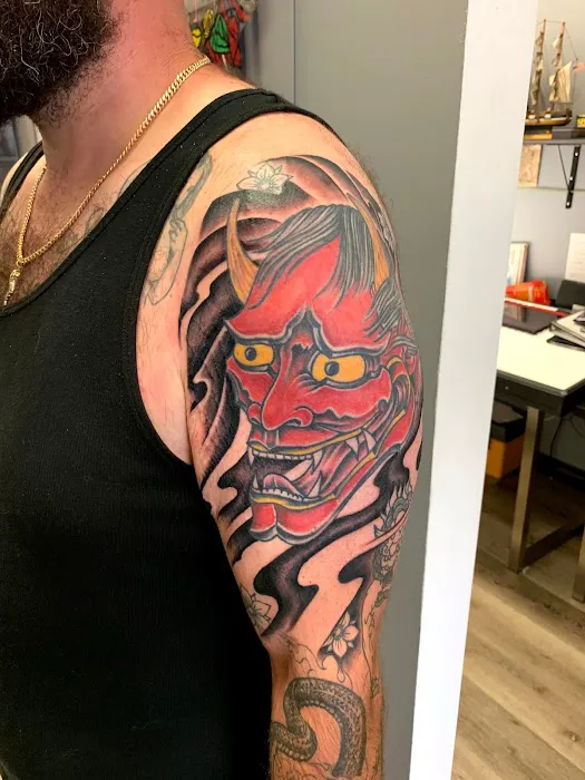 Palace Art Tattoo 7
