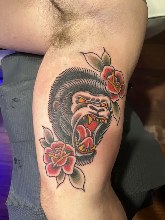 Reflect Tattoo Studio 1