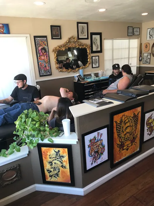 Reflect Tattoo Studio 9