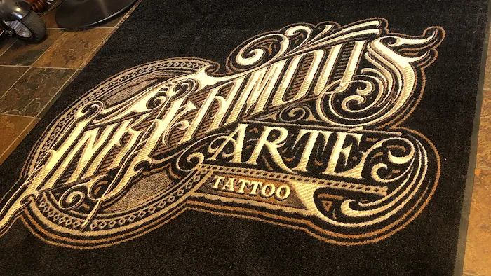 Inkfamous Arte' Tattoo & Body piercing 9