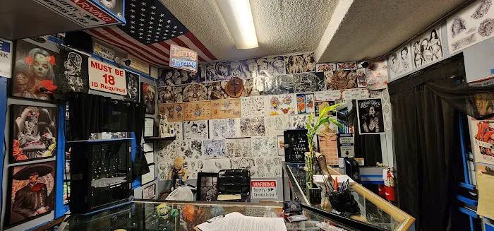 Royal Flush Tattoos and Body Piercing 6