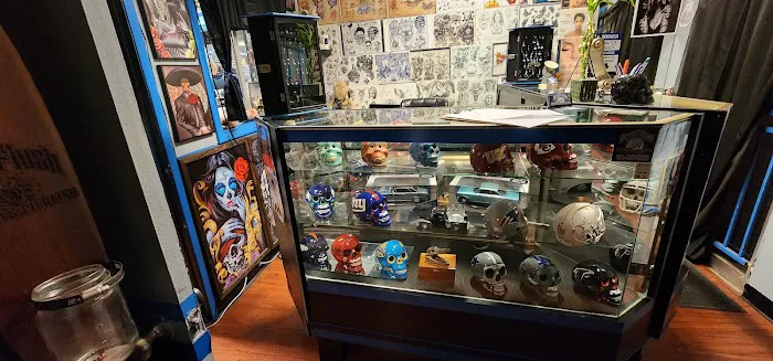 Royal Flush Tattoos and Body Piercing 0