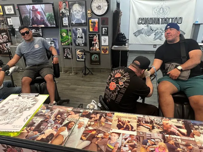 Corona Tattoo & Piercing 4