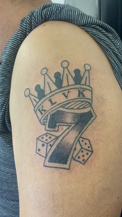 Jen's Tattoo Studio 0