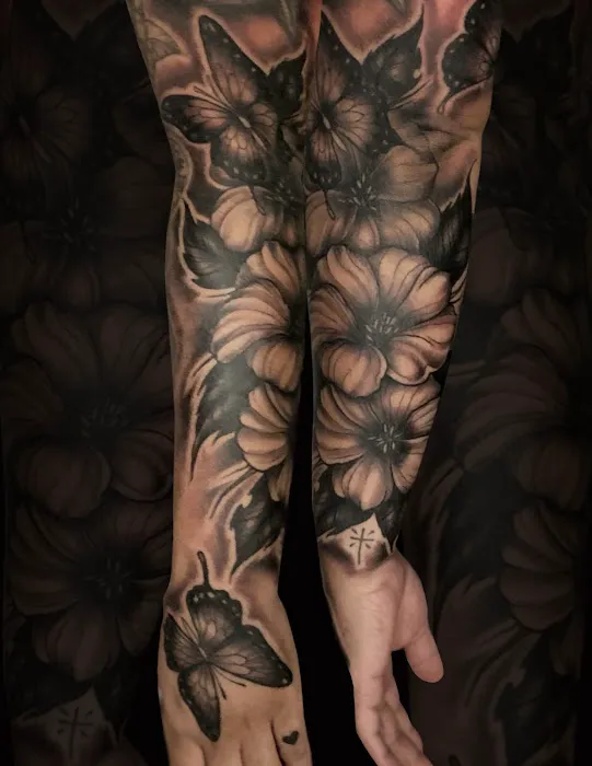 Bee255 Tattoos 0