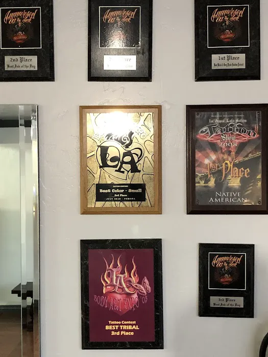Roots Tattoo Studio 3