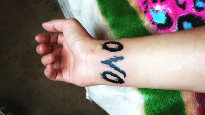 Living Canvas Body Piercing & Tattoo 1